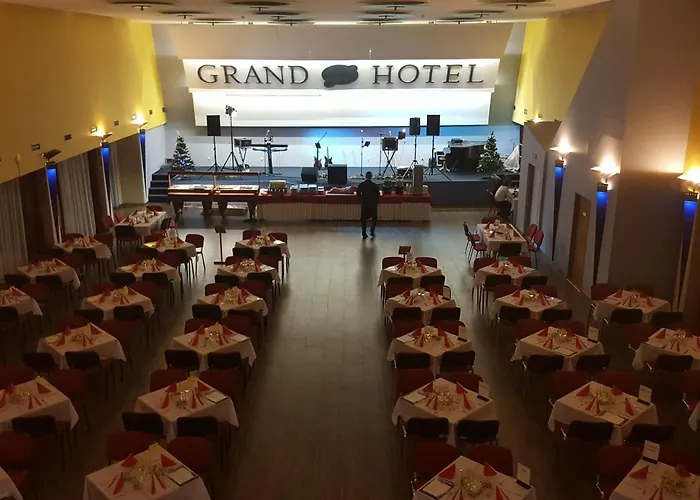 Grand Hotel